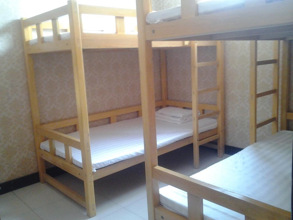 Pingyao Jiaxin Guesthouse Номер фото